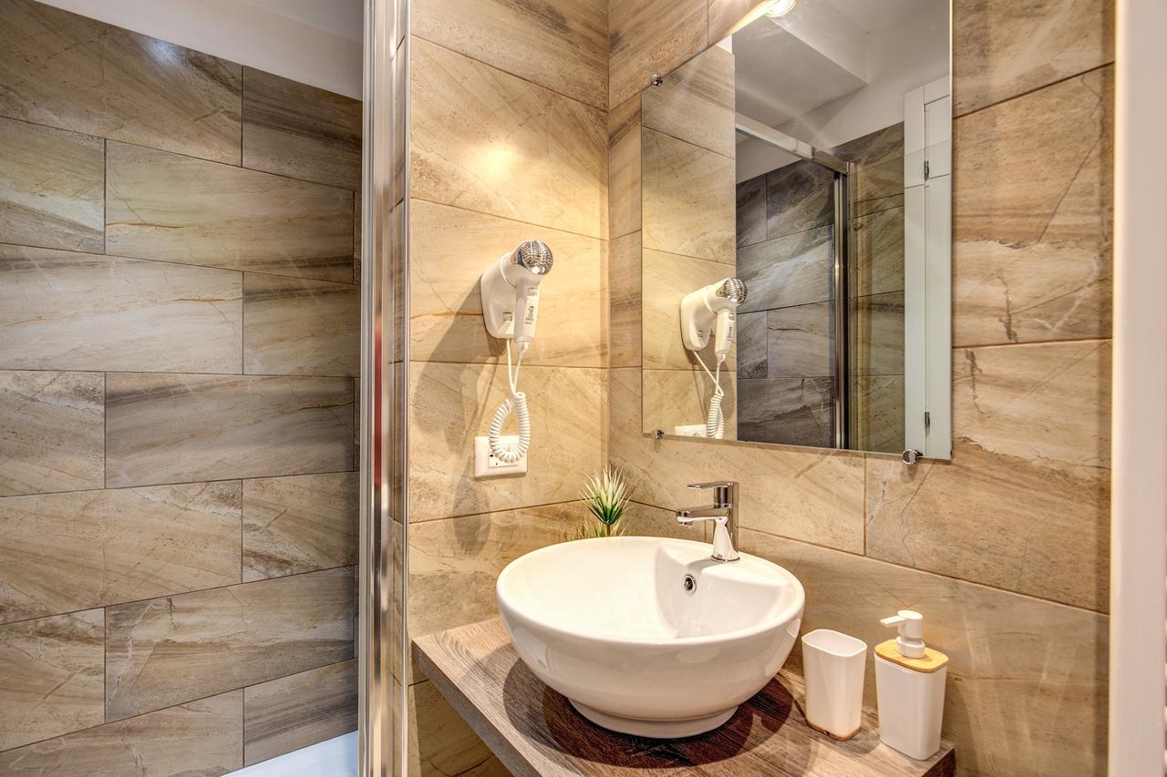 Chester Suites Rome Exterior photo